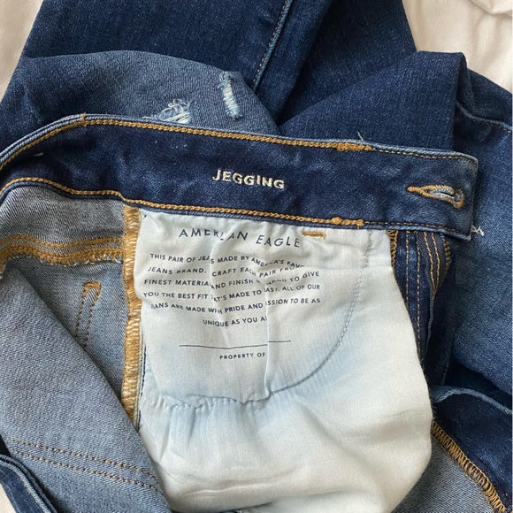 American Eagle • Jeans - Picture 7 of 7